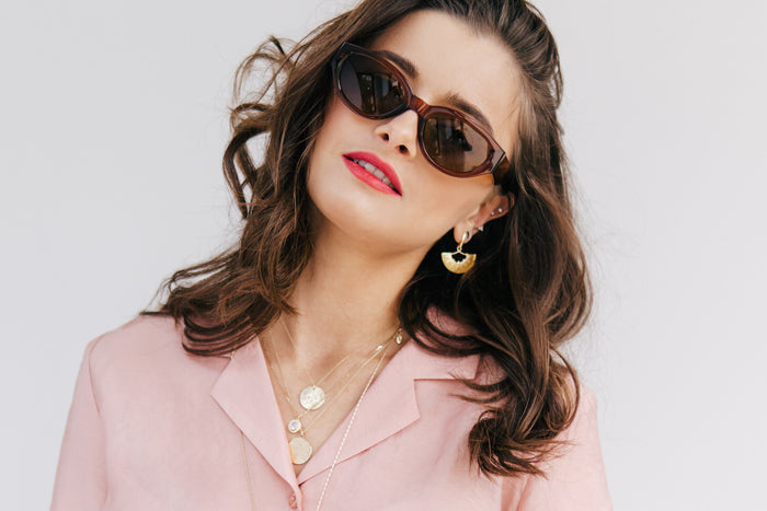 The New Classic – Clara Bond