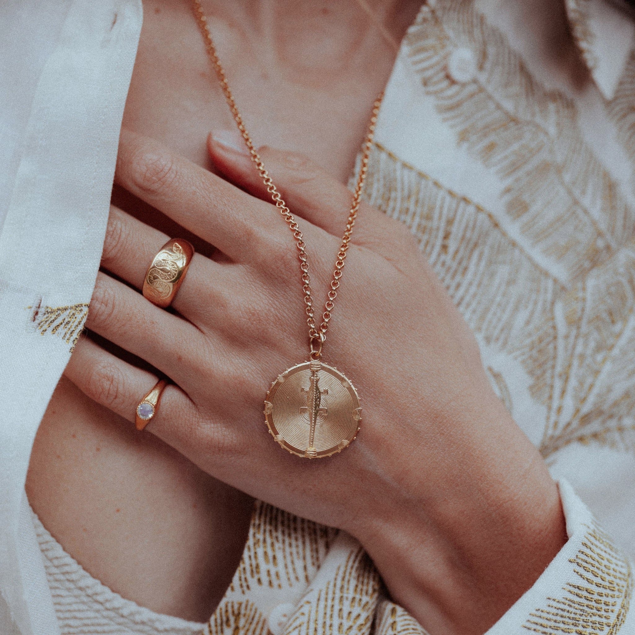 Ariana Pinky Ring Moonstone