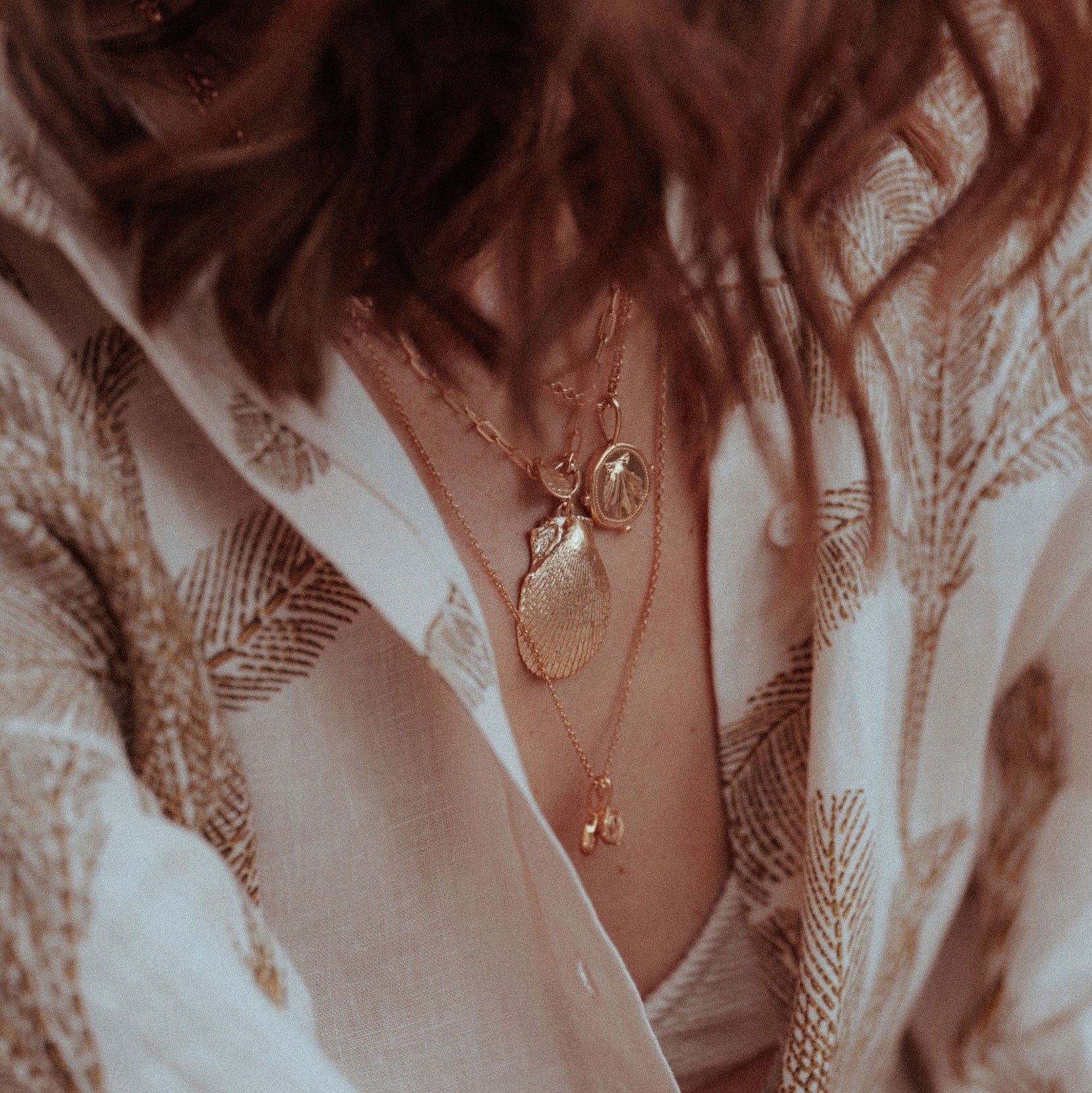 Selkie Shell Pendant On Lana Box Chain