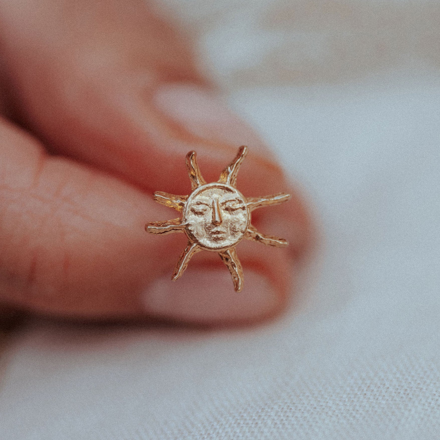 Sunchaser Studs