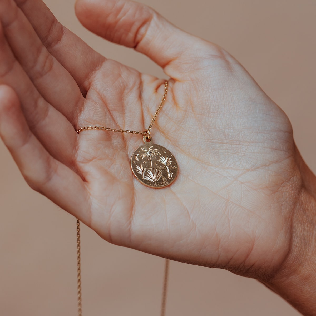 Royal Palm Pendant