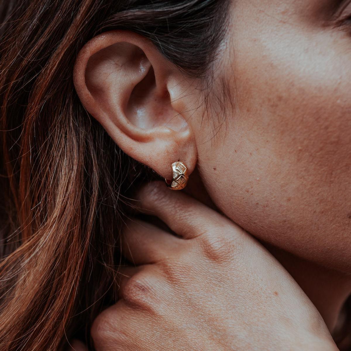 DIAMOND-PALM-EAR-CUFF-EARRINGS-CABINET-JEWELLERY