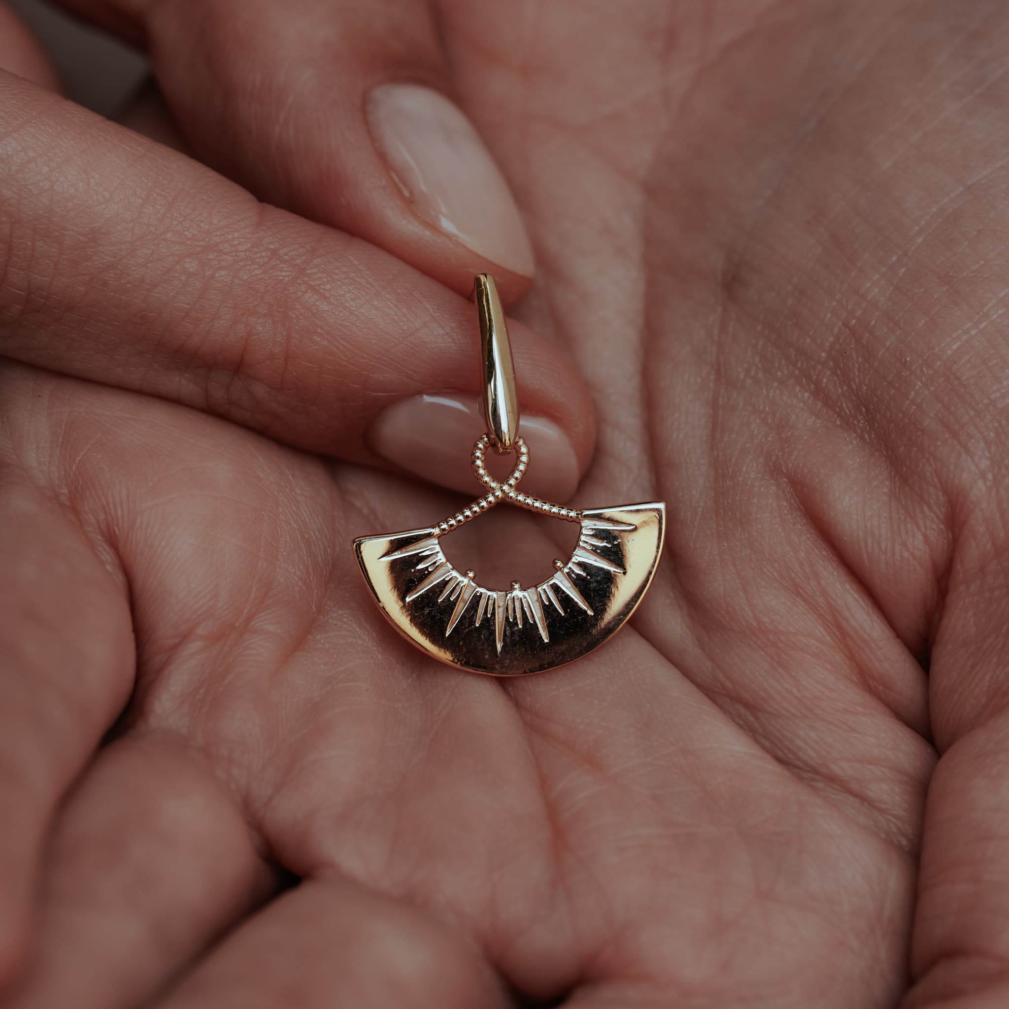 Small Fan Earrings Viper Top