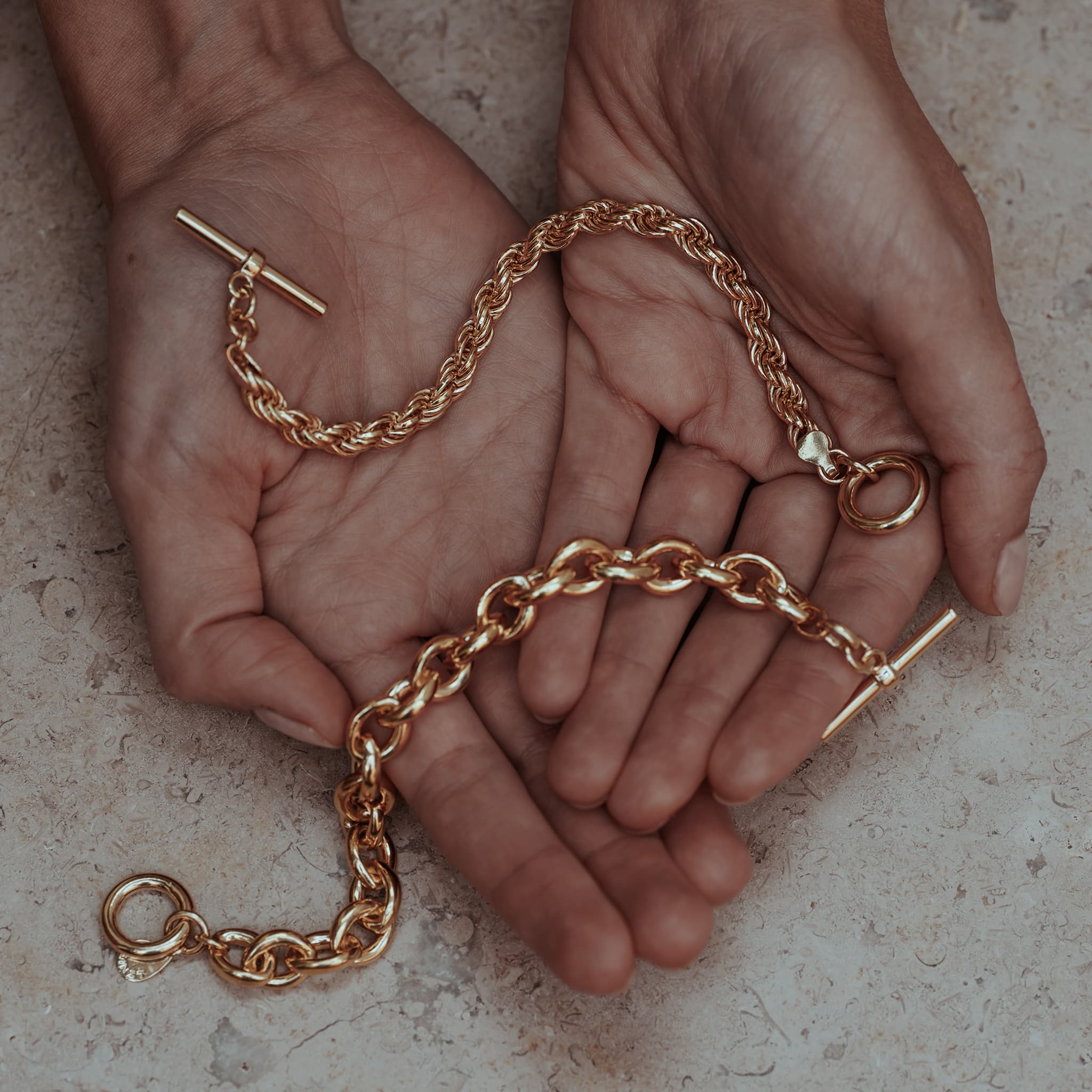 Aida Chunky Chain Bracelet Oversized T Bar