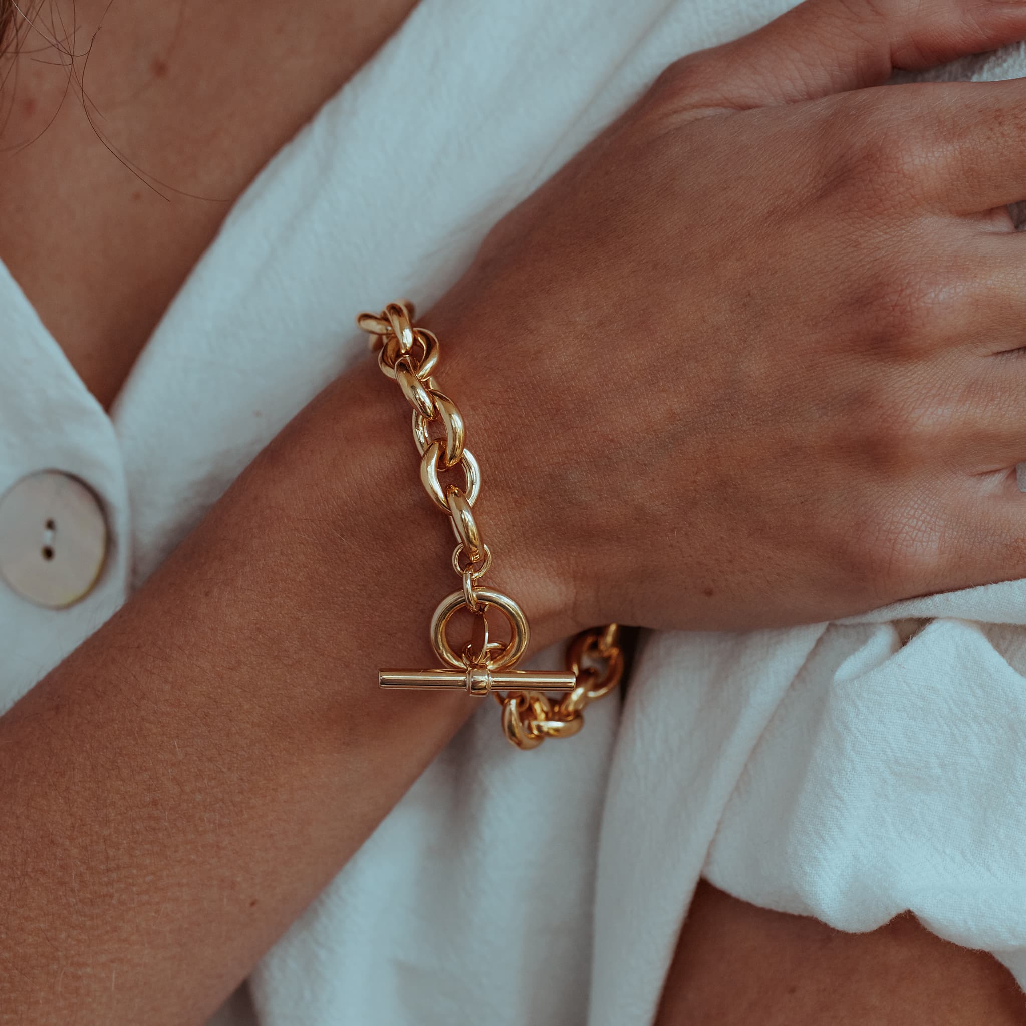 Aida Chunky Chain Bracelet Oversized T Bar