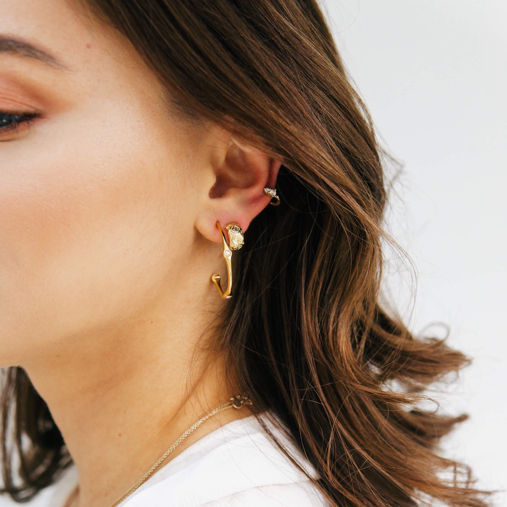 Dawn Stud Earrings Crystal