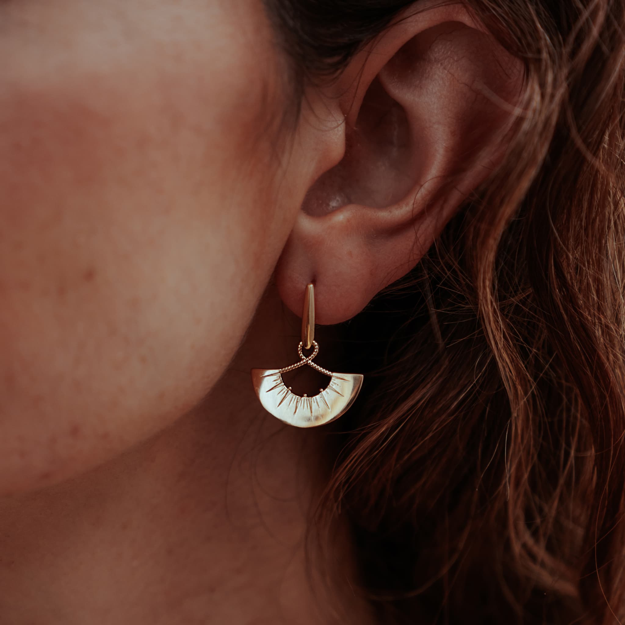 Small Fan Earrings Viper Top
