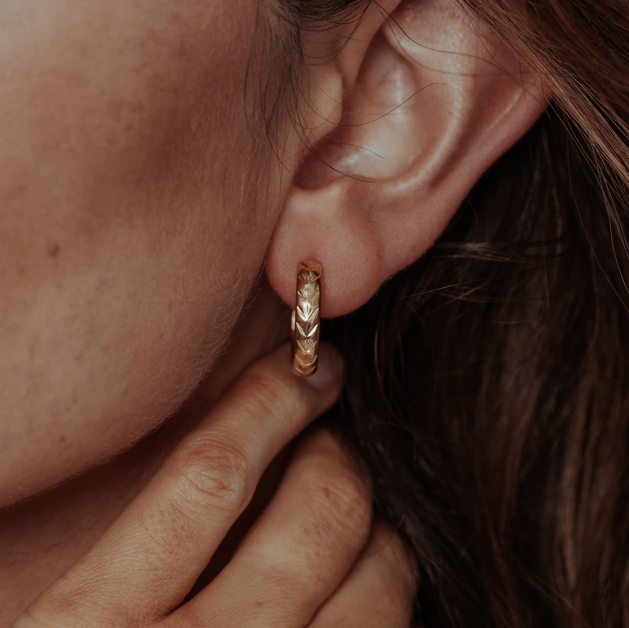Frond Palm Hoop Earrings