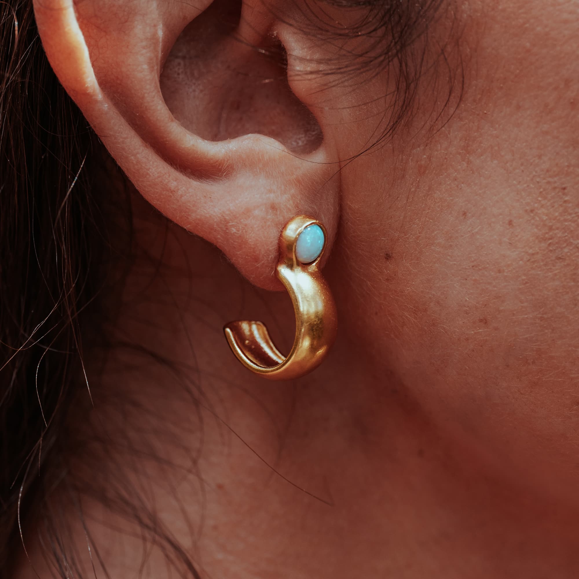 GOLD-CHUNKY-OPAL-KAWAI-CUFF-HOOP-EARRINGS-DSC07456-HIGH-RES-ORIGINALS-CABINET-JEWELLERY-CHLOE-UPTON-STUDIO-PHOTOGRAPHY