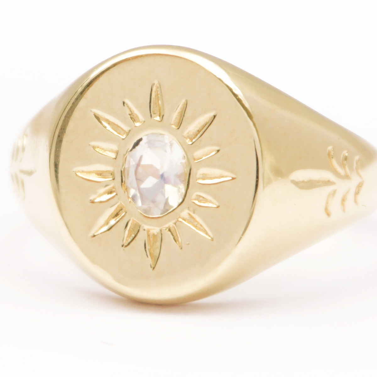 Jewelled Sabal Signet Ring