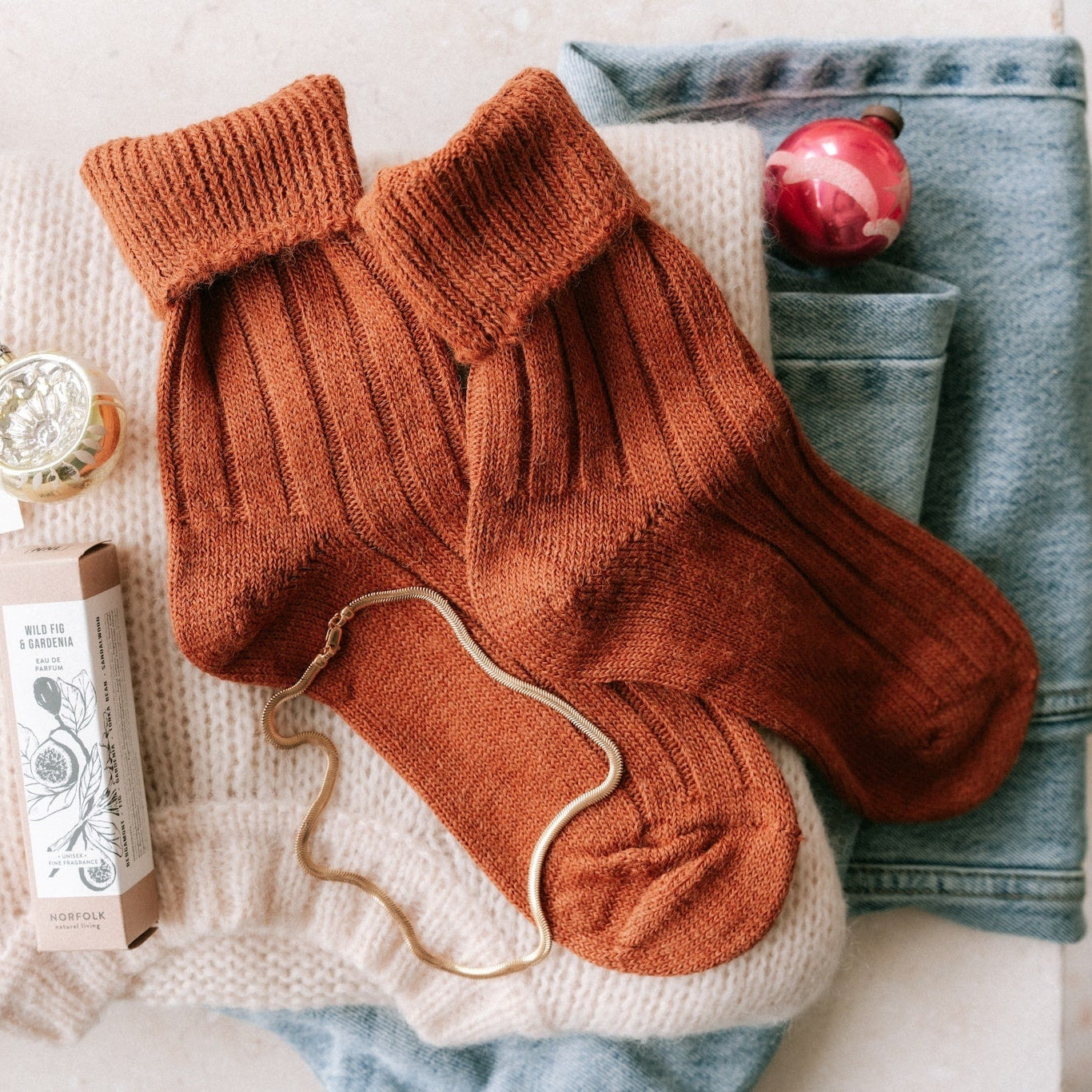 Alpaca Bed Socks | Rust