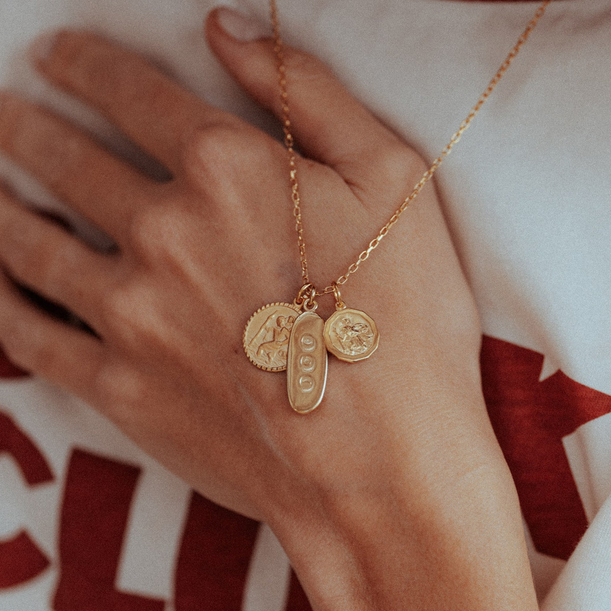 Small Traveller Pendant