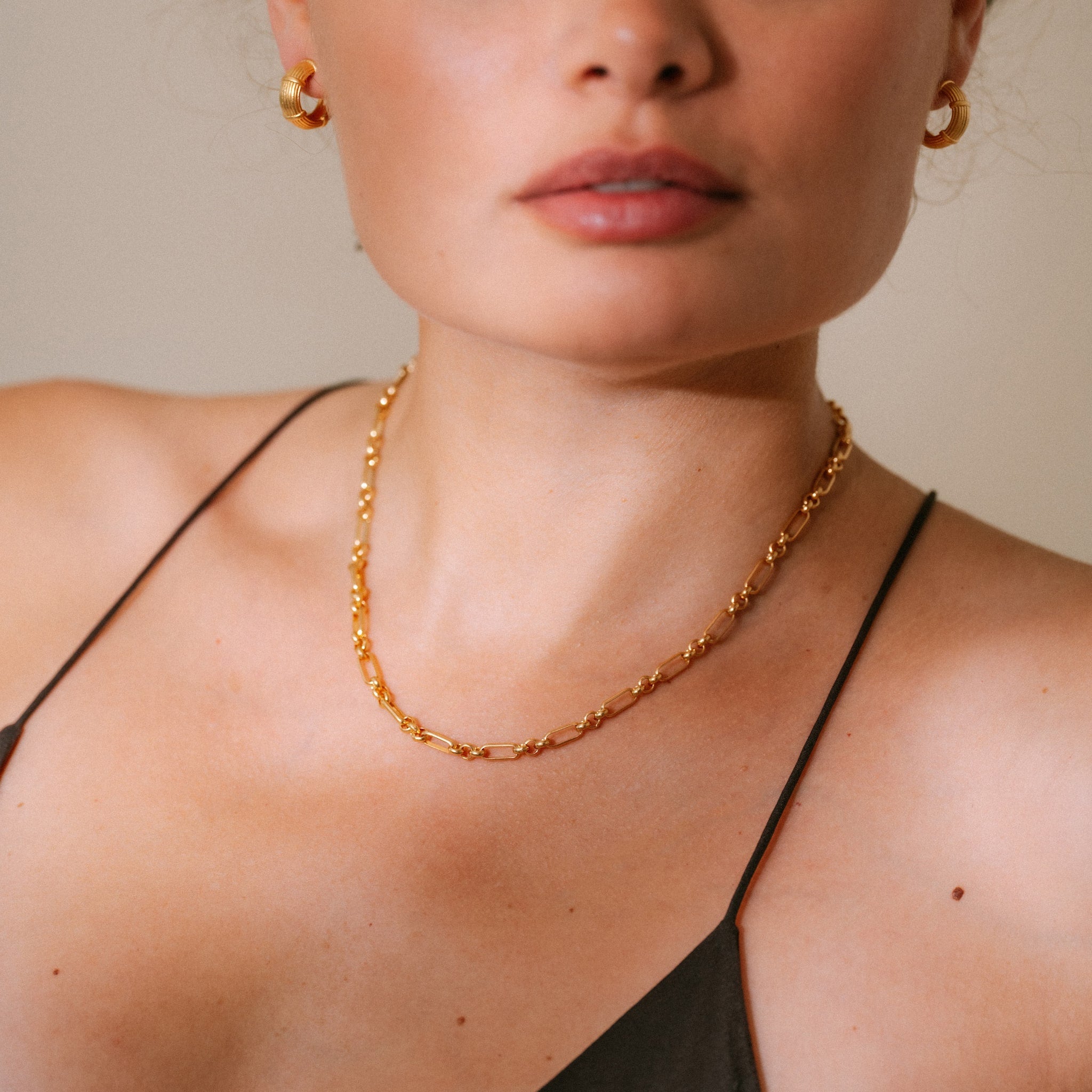 Iris Chain