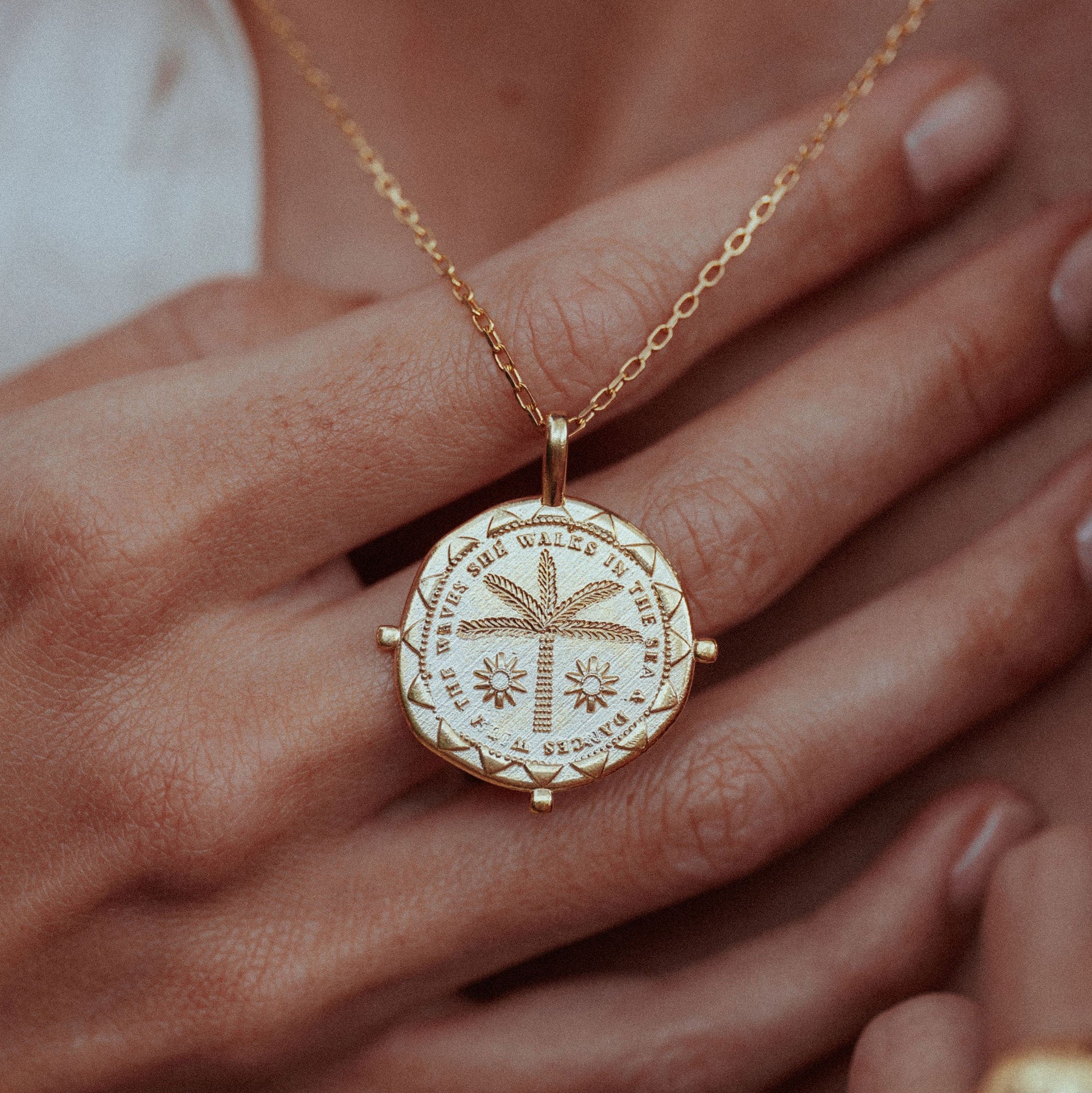 Shade Talisman Pendant On Trace Chain