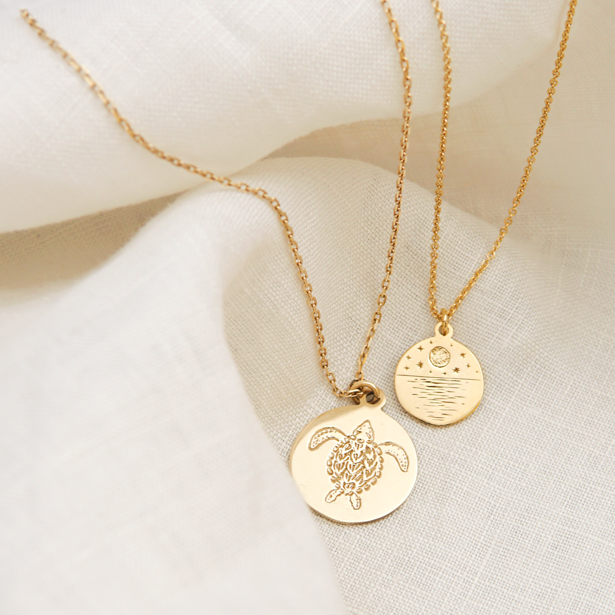 Dream Coin Pendant Solid Gold