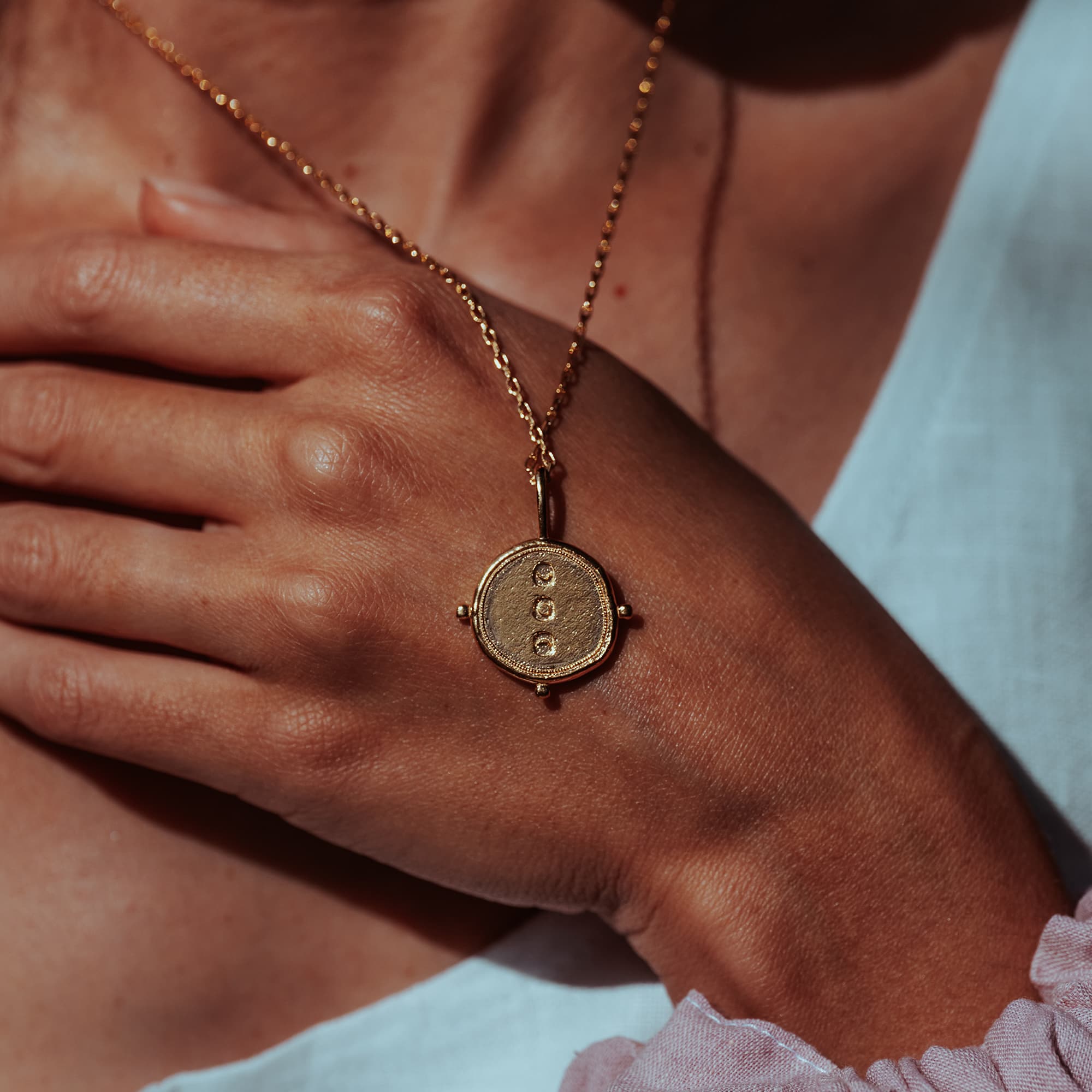 GOLD-CIRCULAR-WEATHERED-LEILANI-TALISMAN-PENDANT-DSC08154-HIGH-RES-ORIGINALS-CABINET-JEWELLERY-CHLOE-UPTON-STUDIO-PHOTOGRAPHY