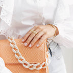 GOLD-DIAMOND-PALM-RING-CABINET-JEWELLERY